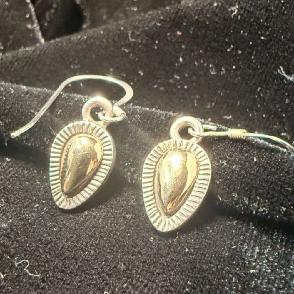 Vintage Silpada Open Border Teardrop Sterling Silver Dangle Drop Earrings